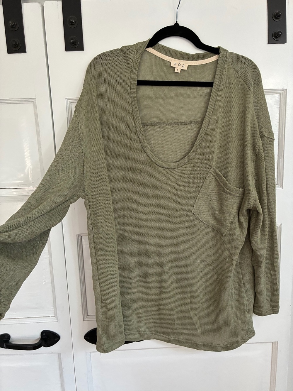 POL Olive OVERSIZED Crewneck Sweater in Light Olive